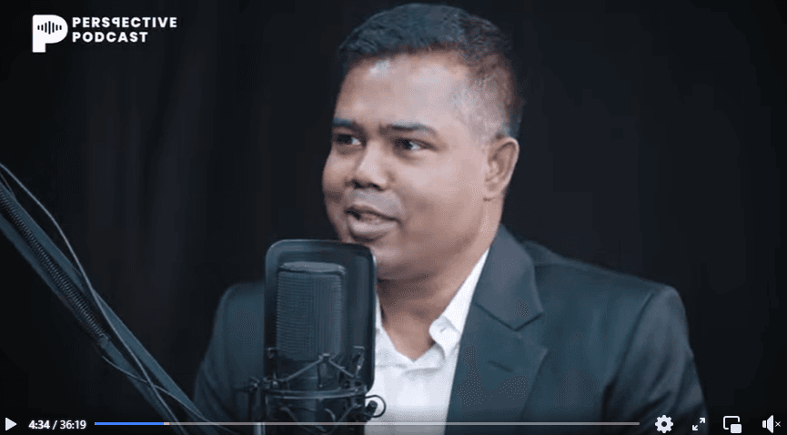 ডিভোর্স, বেকারত্ব আর তীব্র হতাশা থেকেও এভাবে ঘুরে দাঁড়ানো যায়! |